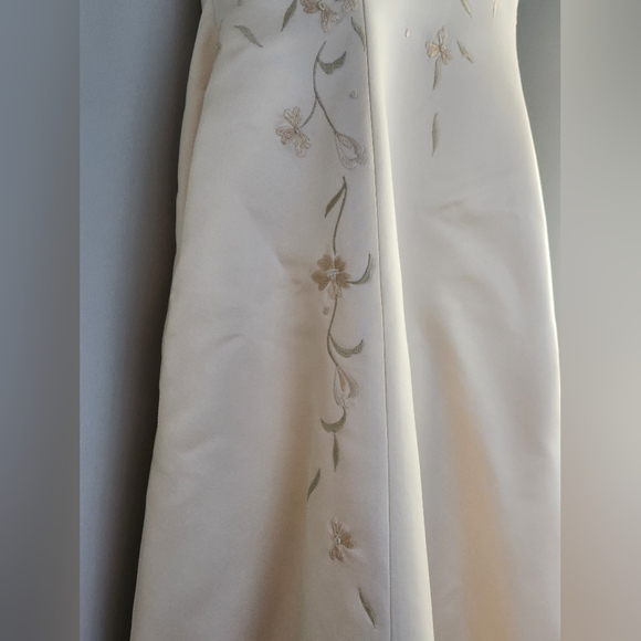 Champagne Satin Embroidered Wedding Dress With Train Size 12 - Picture 8 of 16